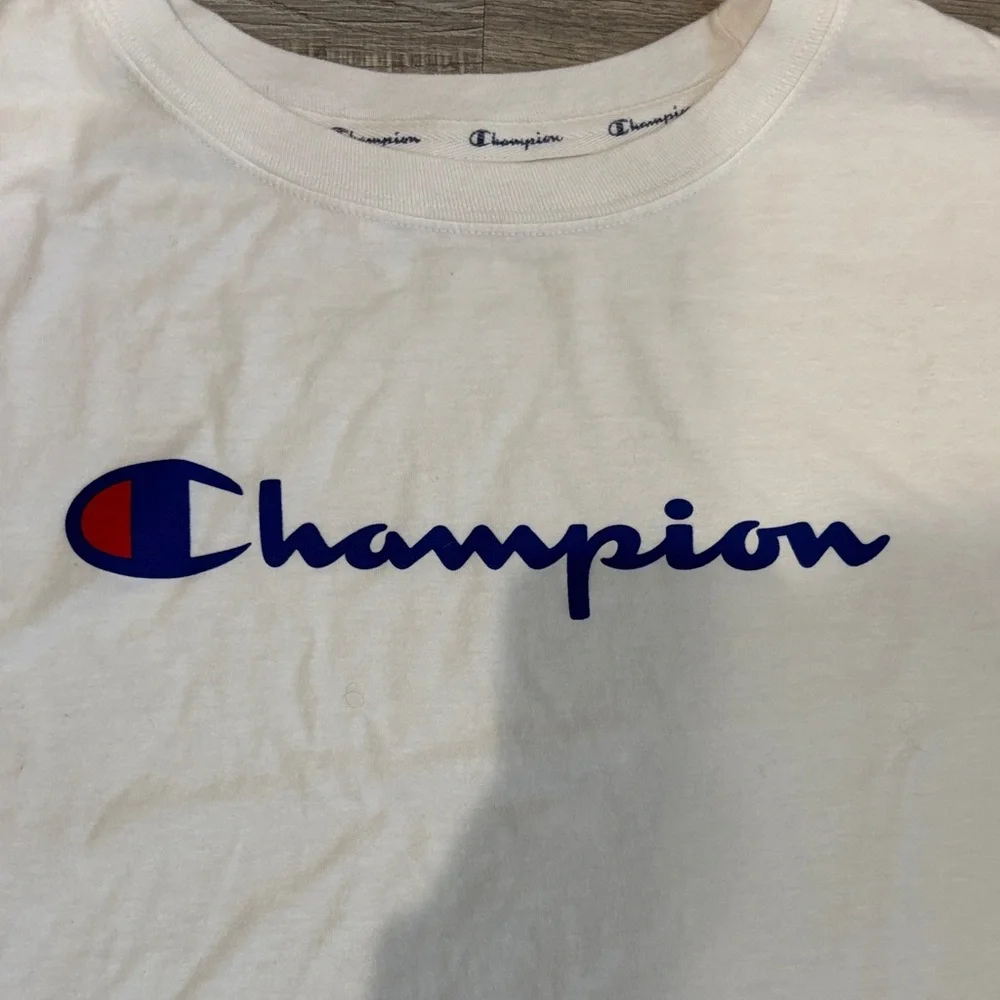 Champion White Crop Top with Blue Logo - Picture 2 of 6